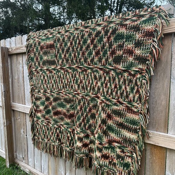 Vintage Handmade Blanket Knit Crochet Fall Brown Green Tan Fringe Cottagecore - Picture 2 of 7
